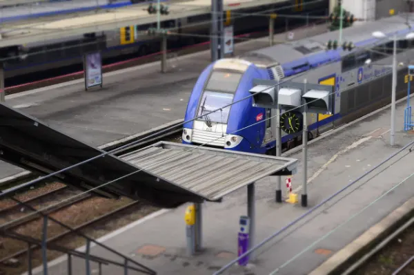 Taxi à la gare de Lille